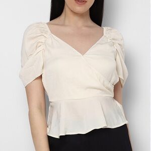 American Eagle Outfitters cream peplum top puffed sleeves size Medium